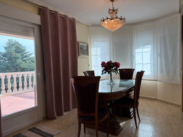 Comedor de Casa o chalet en venta en Villalbilla con Calefacción y Jardín privado