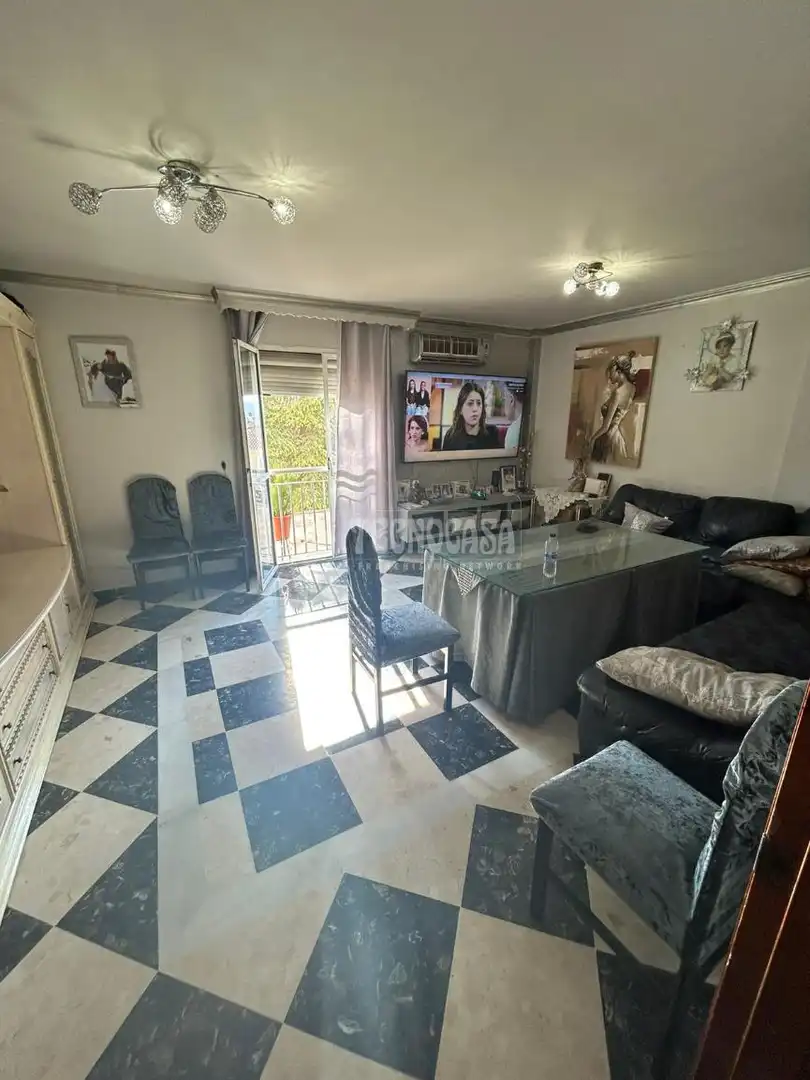 Sala de estar de Casa o chalet en venta en Alhaurín El Grande con Aire acondicionado y Terraza