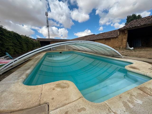 Finca rústica en Venta en Calle Paraíso, 21 en Osorno la Mayor