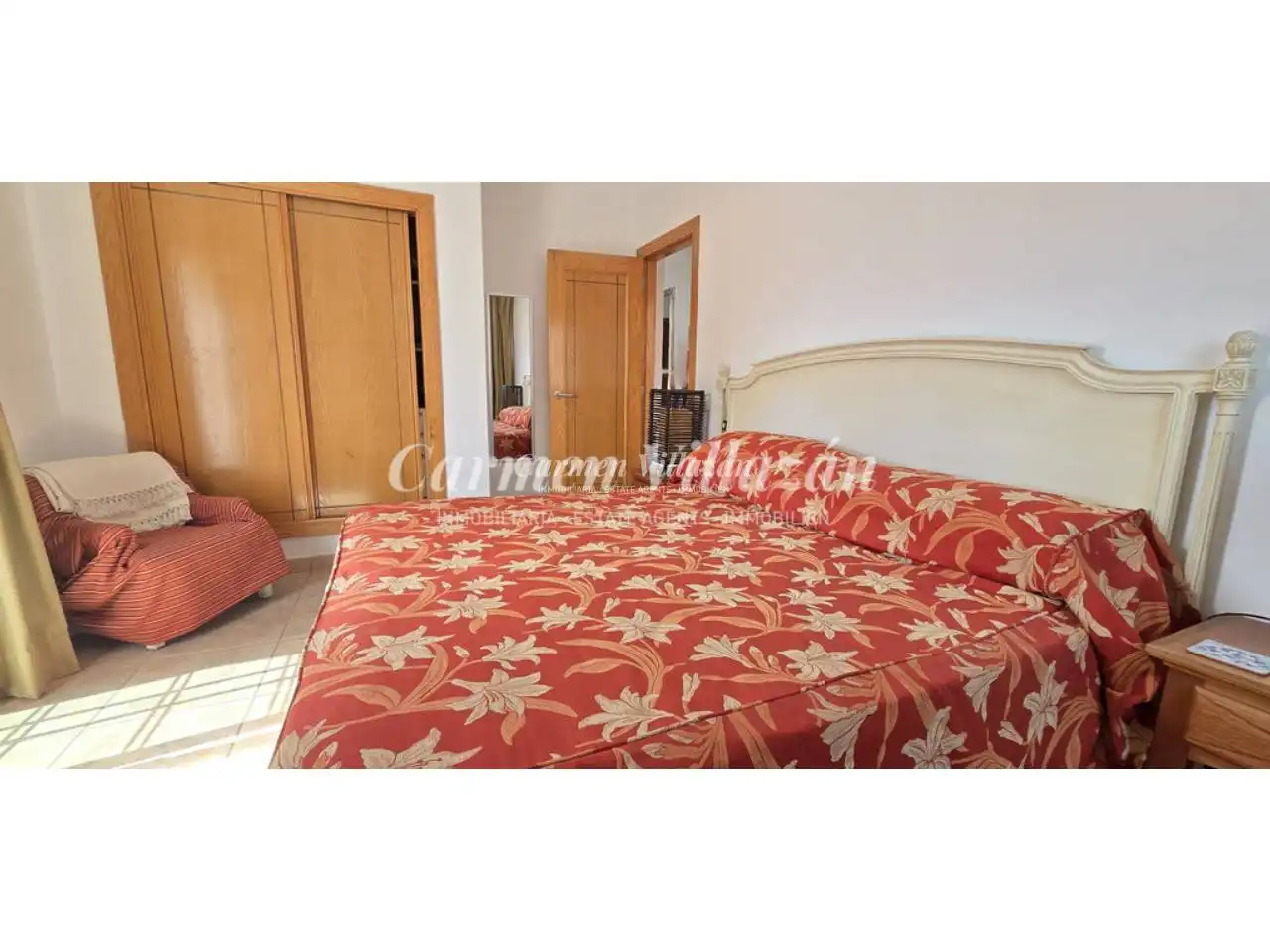 Habitación de Apartamento en venta en Antigua con Amueblado, Balcón y Piscina comunitaria