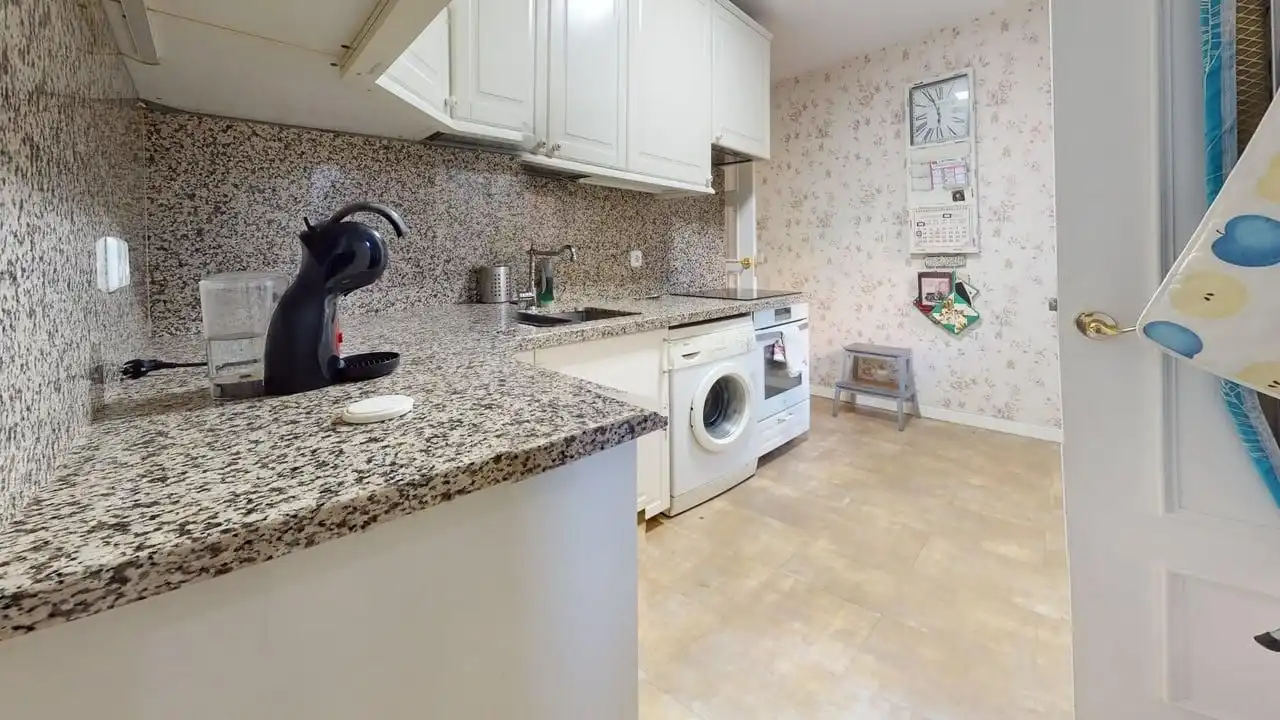 Küche von Wohnung zur Miete in Madrid mit Klimaanlage, Heizung und Möbliert
