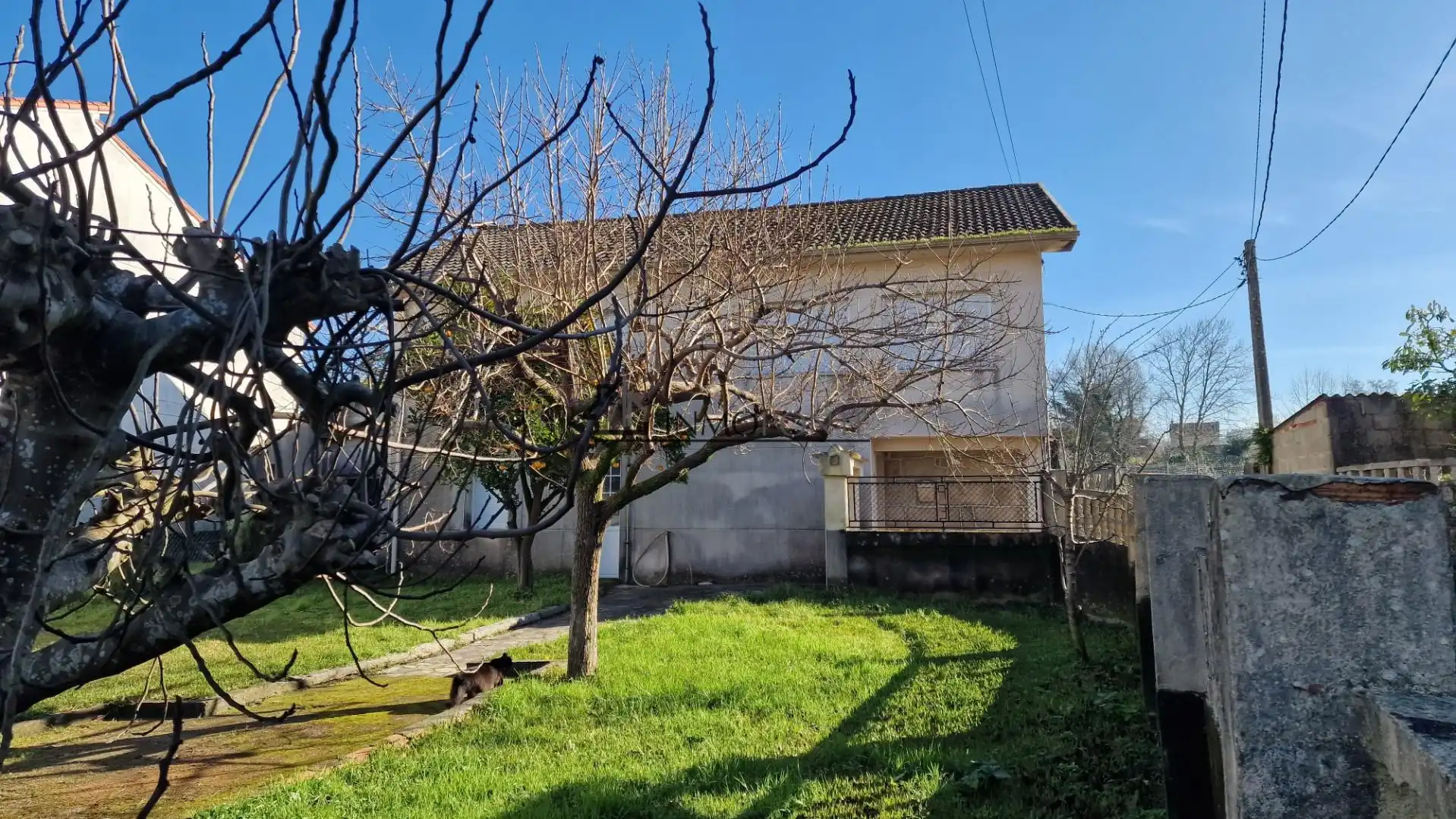 Vista exterior de Casa o xalet en venda en Pontevedra Capital  amb Jardí privat