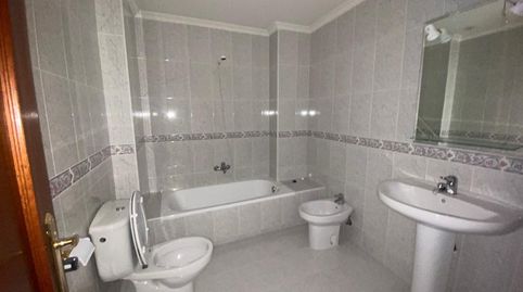 Foto 4 de Piso en venta en Calle Astorga, La Bañeza , León
