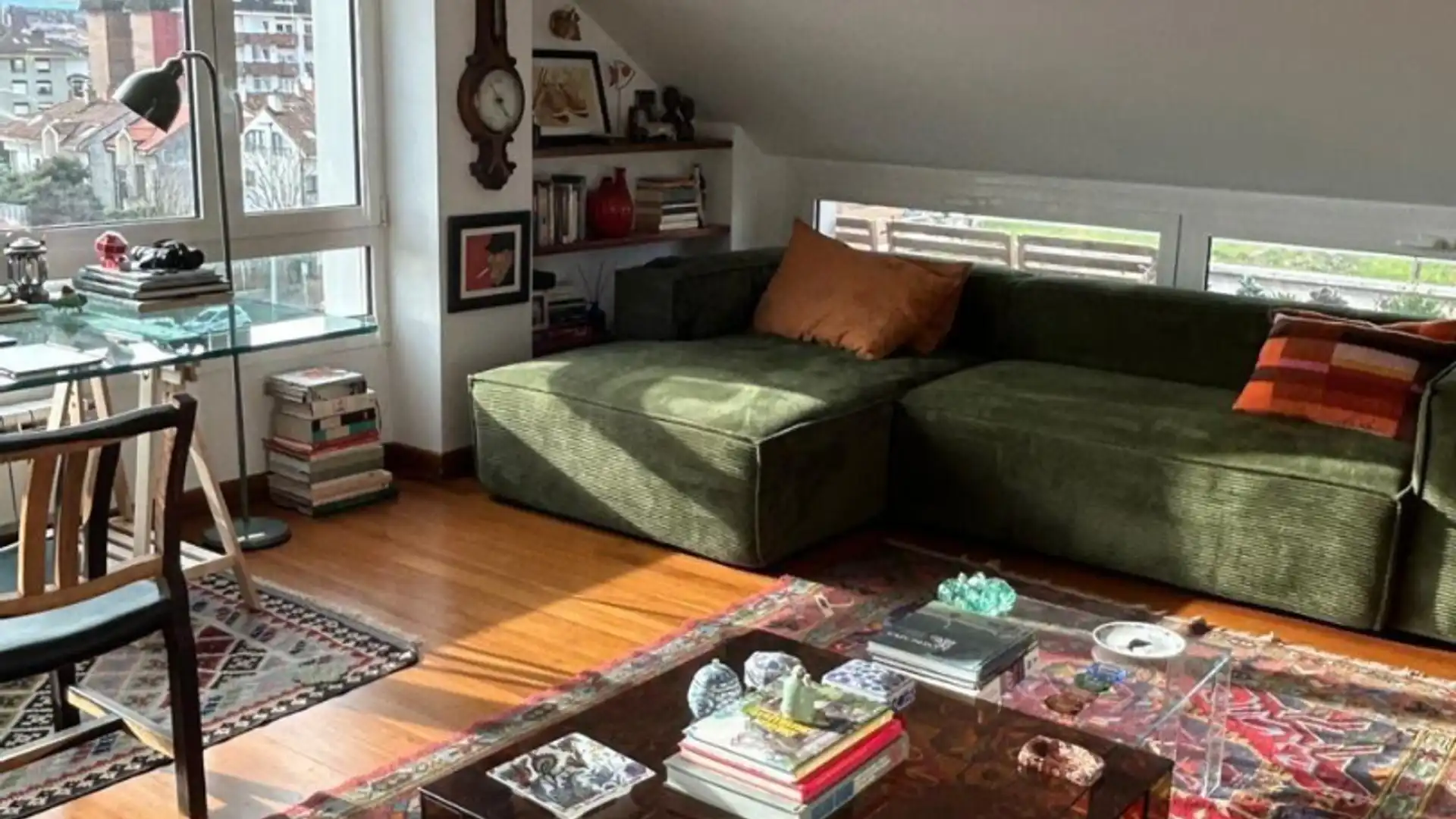 Sala de estar de Dúplex en venta en Santander con Calefacción, Parquet y Terraza