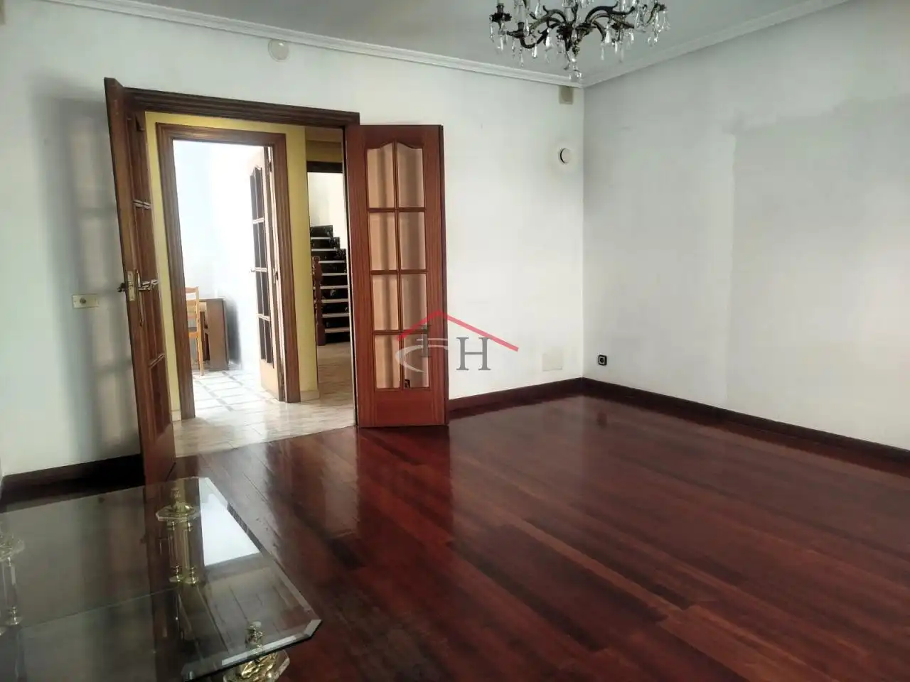 Sala de estar de Casa o chalet en venta en León Capital  con Calefacción, Terraza y Balcón