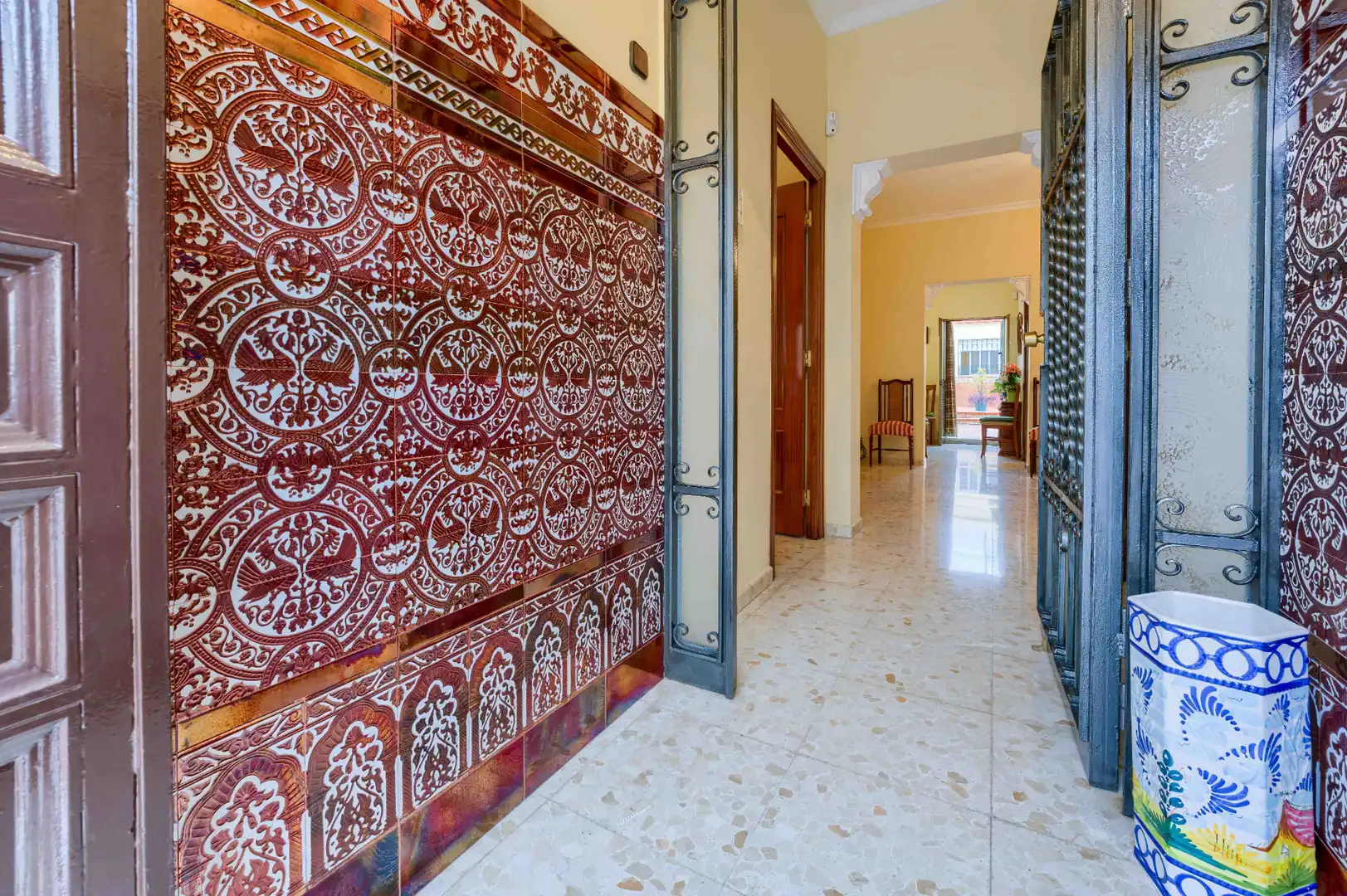 Casa adosada en venta en Mairena del Aljarafe con Aire acondicionado, Calefacción y Jardín privado