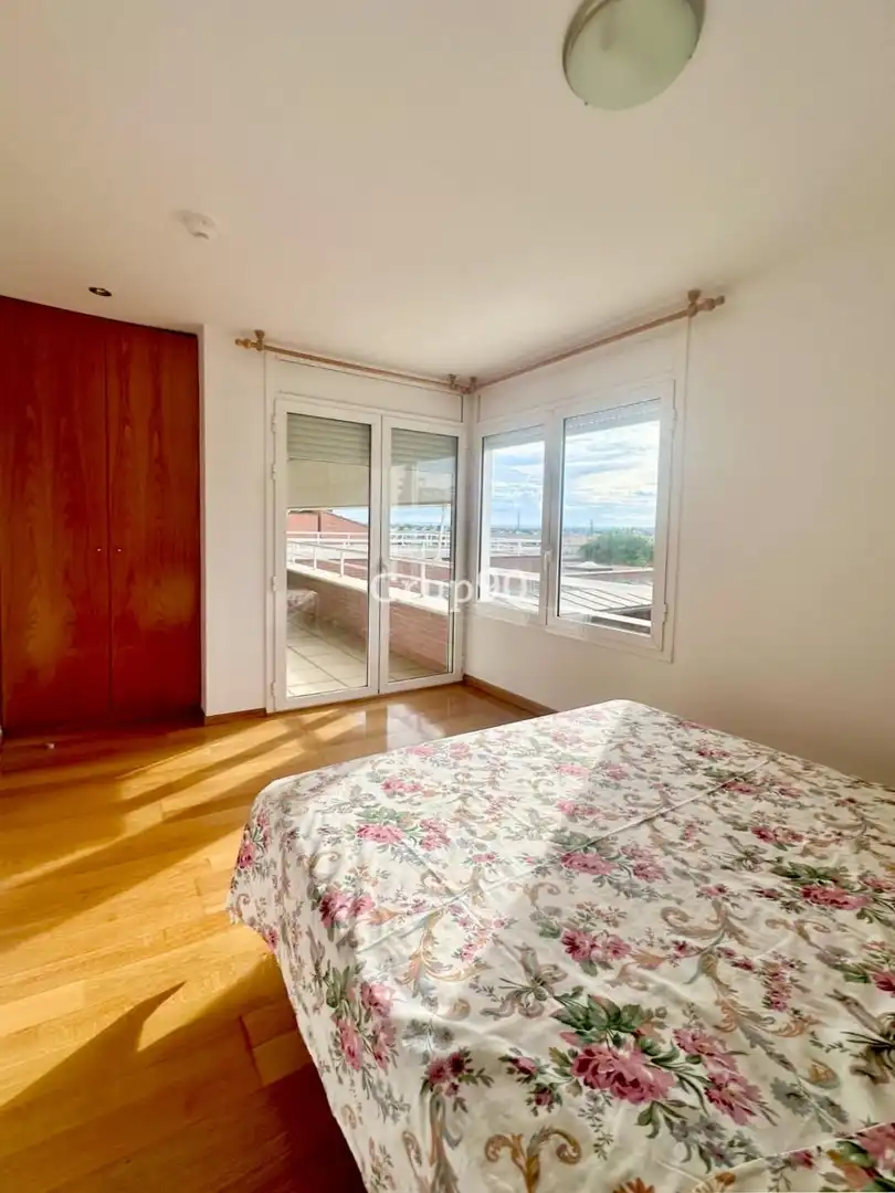 Bedroom of Houses for sale in Lleida  with Heating, Private garden and Parquet flooring