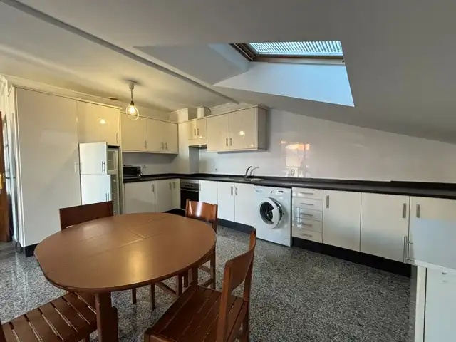 Penthouse mit Aufzug zur Miete in Esteiro