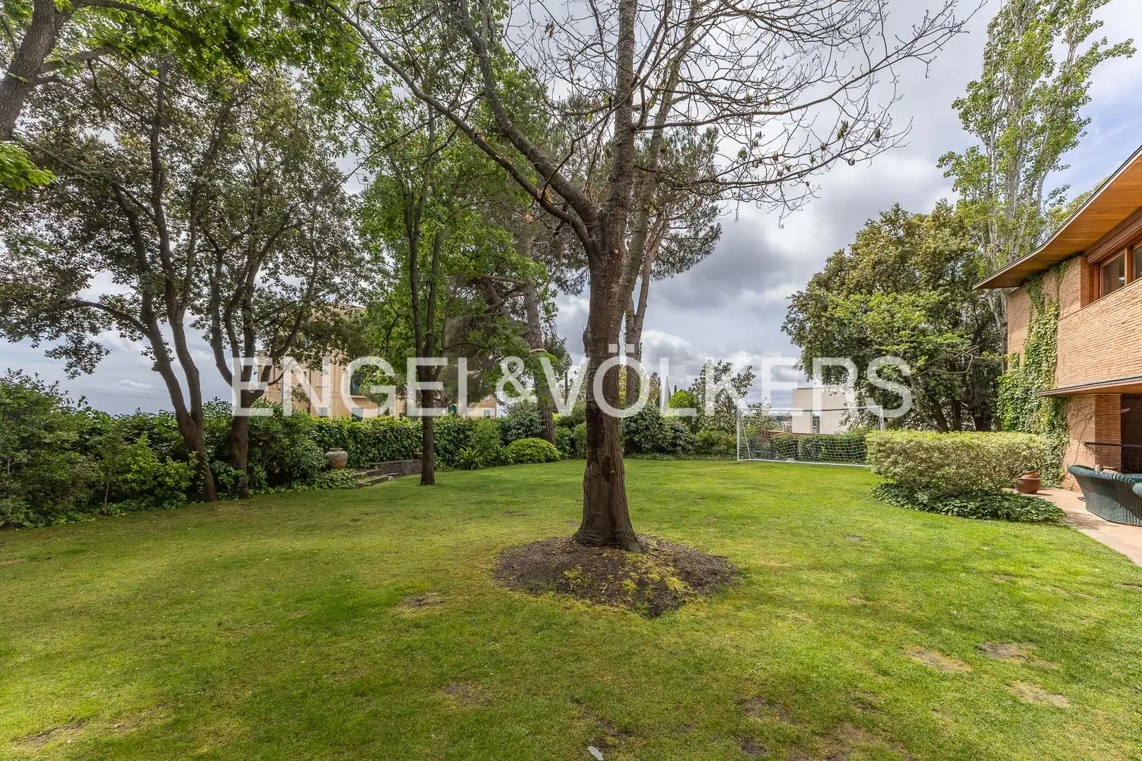 Casa o chalet en venta en Barcelona con Aire acondicionado, Calefacción y Jardín privado