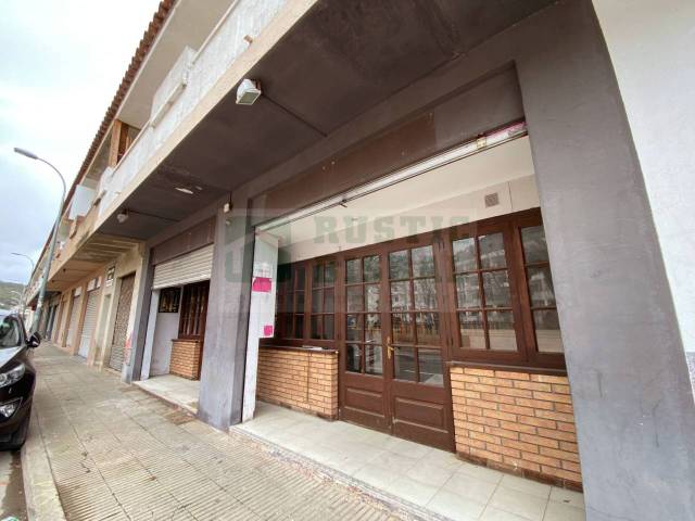 Local comercial en Alquiler en L'Estartit Poble