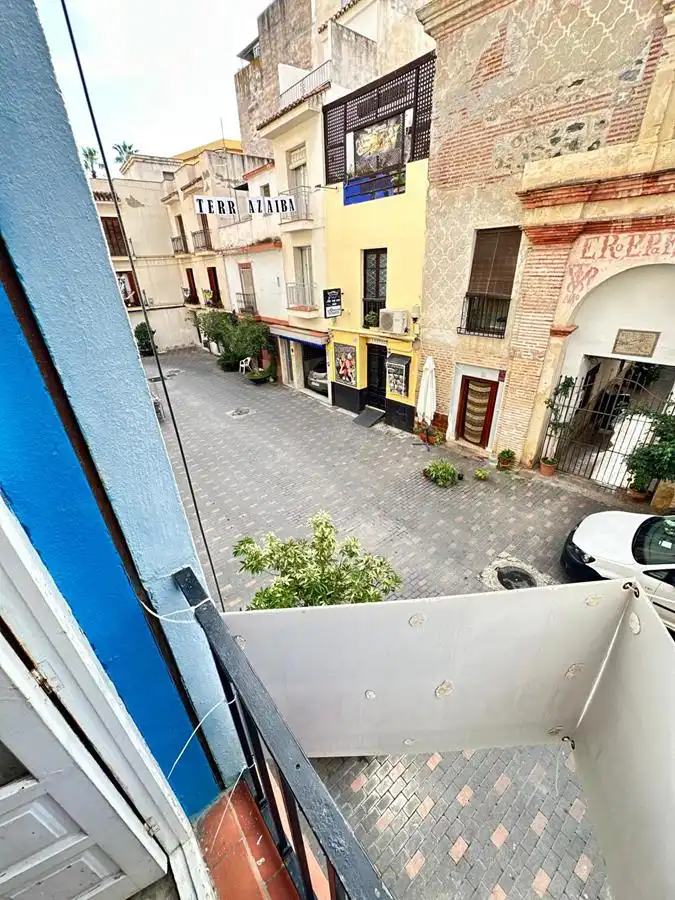 Außenansicht von Wohnung zum Verkauf in Almuñécar mit Möbliert, Waschmaschine und Mikrowelle