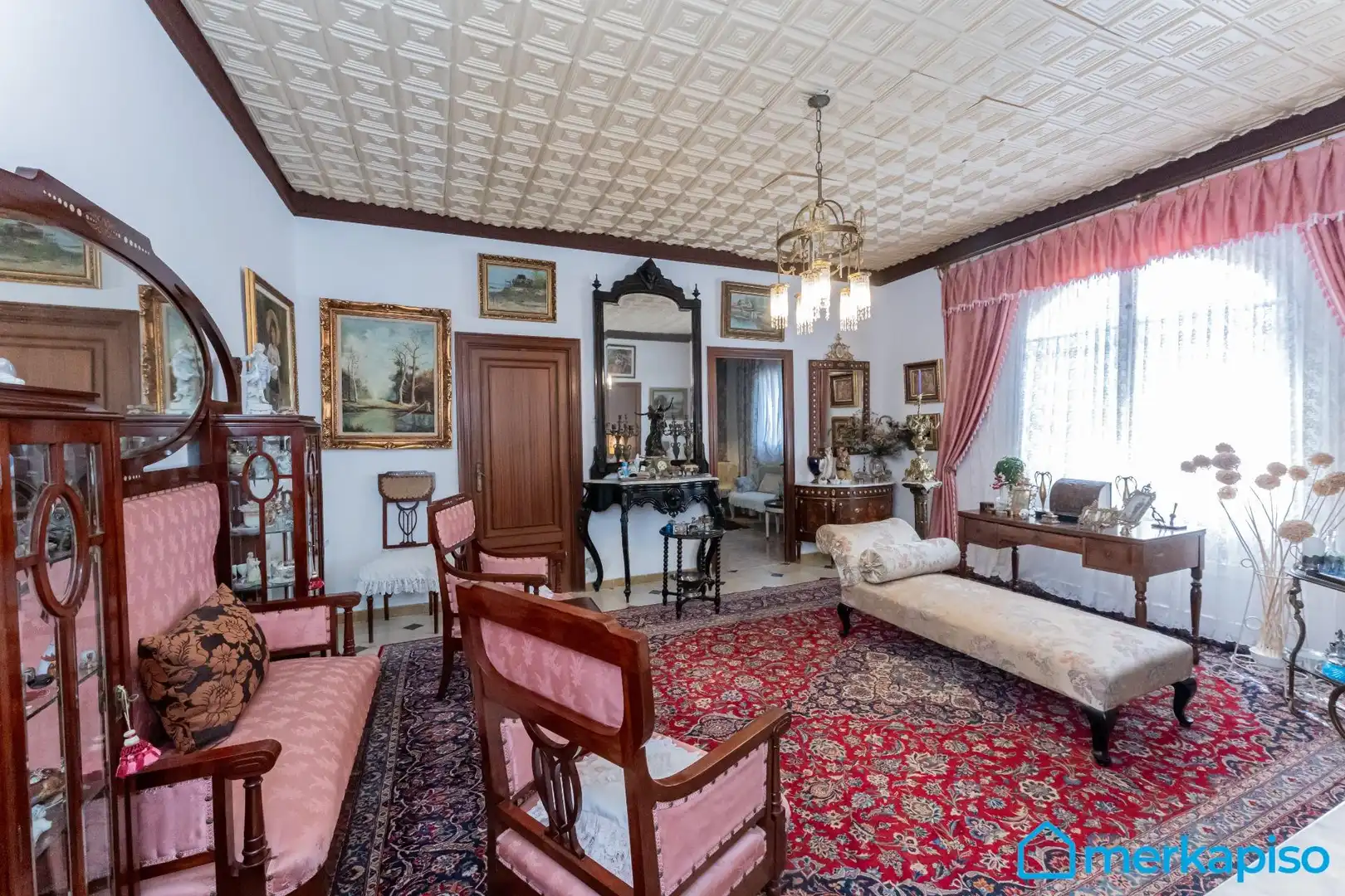 Sala de estar de Finca rústica en venta en Torrelles de Llobregat, Barcelona