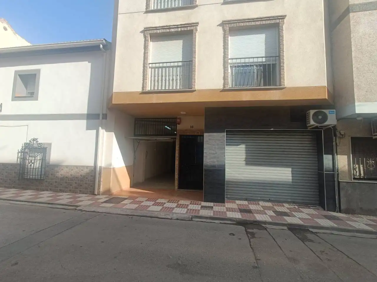 Vista exterior de Garaje en venta en Huétor Tájar