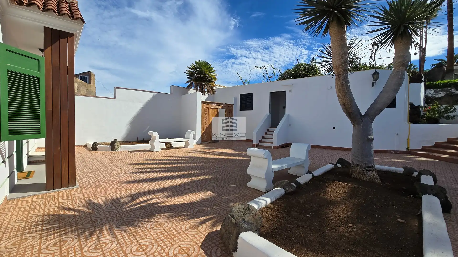 Vista exterior de Casa o chalet en venta en La Matanza de Acentejo con Terraza, Trastero y Piscina