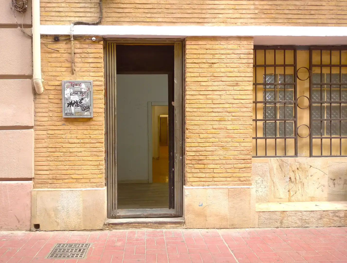 Local de alquiler en Calle de José Palafox, 11, La Magdalena
