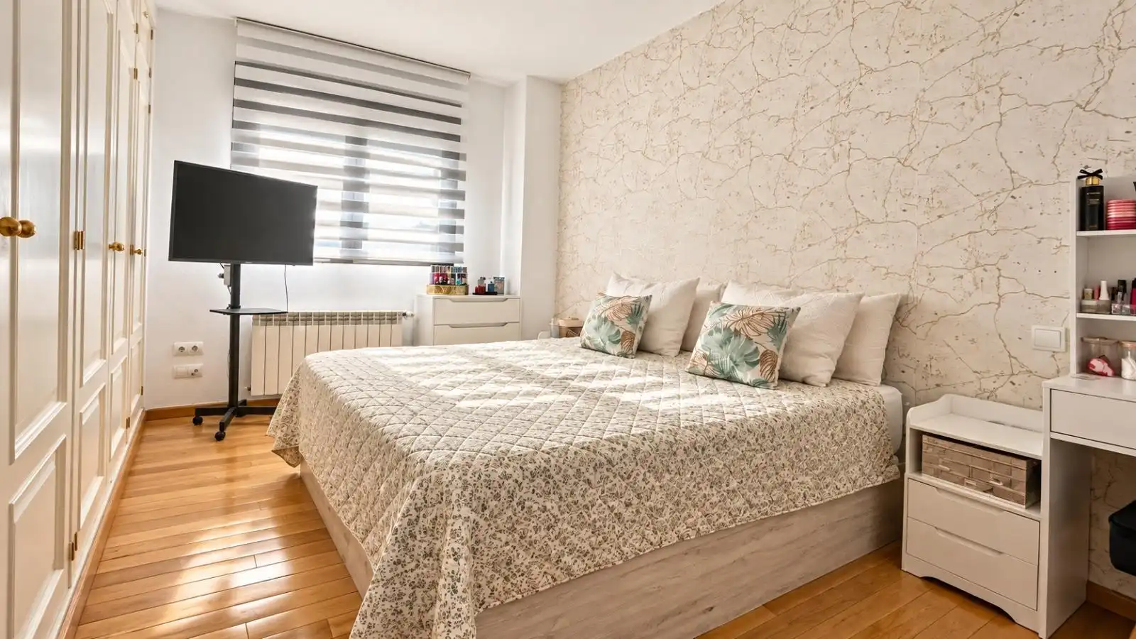Flat with pool for sale in El Quiñón, imagen 15