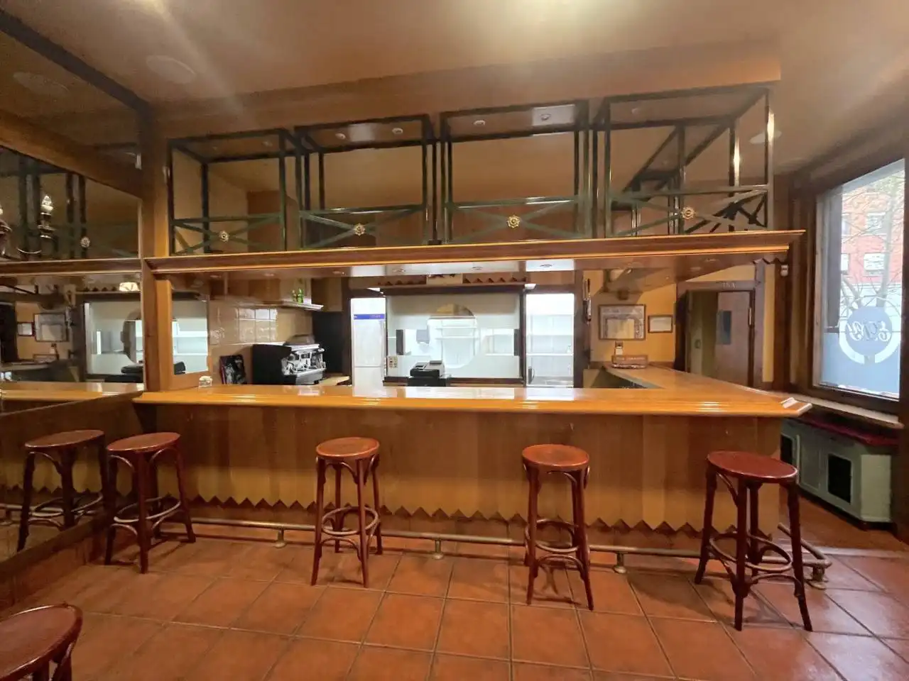 Nave industrial en venta en Leioa