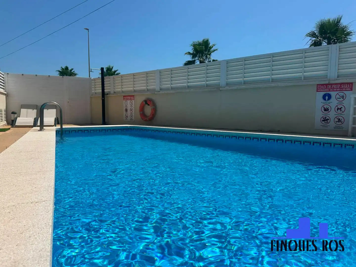 Piscina de Apartament en venda en Vinaròs amb Terrassa, Traster i Forn