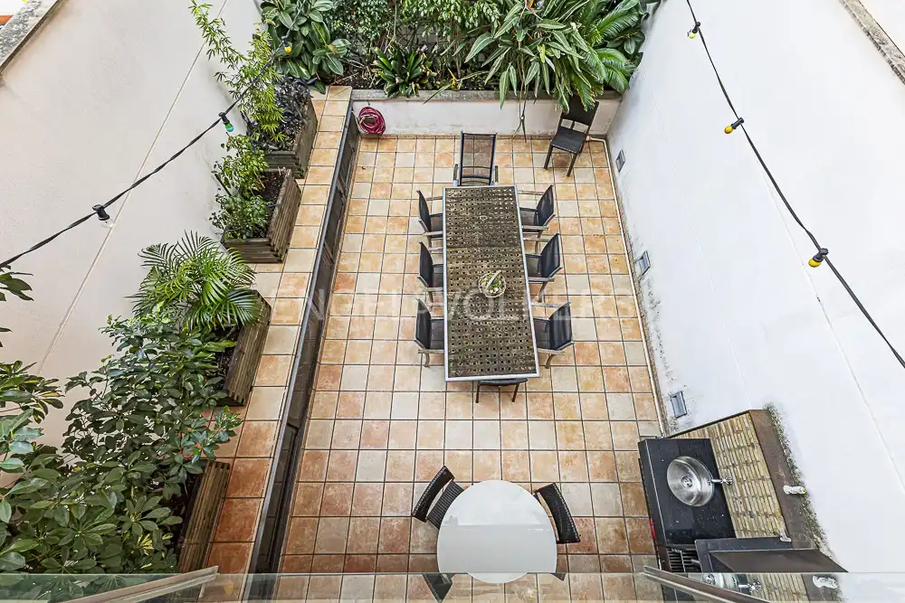 Terrassa de Casa adosada en venda en Barcelona amb Aire condicionat, Calefacció i Jardí privat