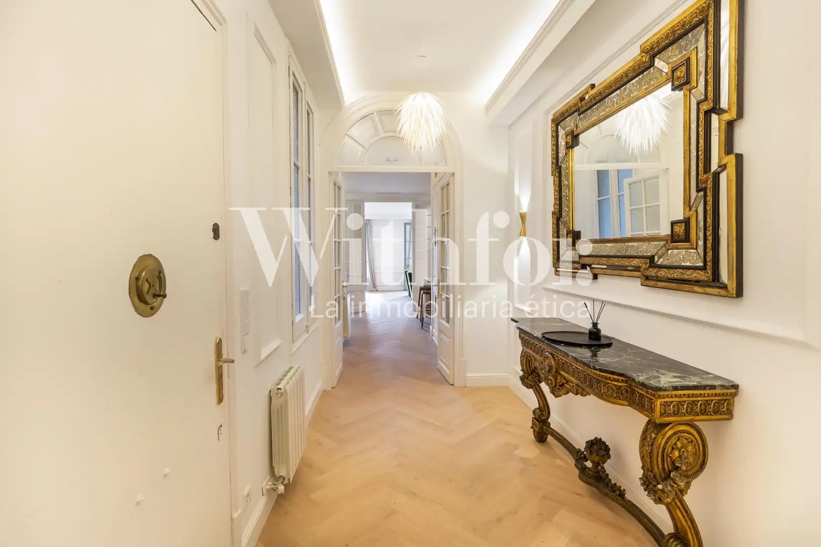 Flat with terrace to rent in Passeig GRACIA, imagen 3