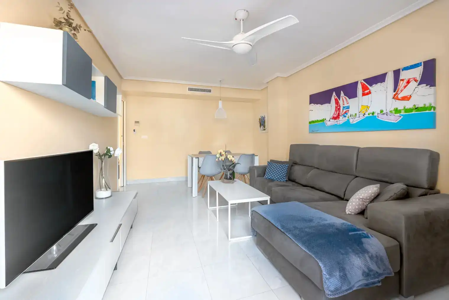 Apartament amb piscina de lloguer a Carrer José Segrelles, imagen 2