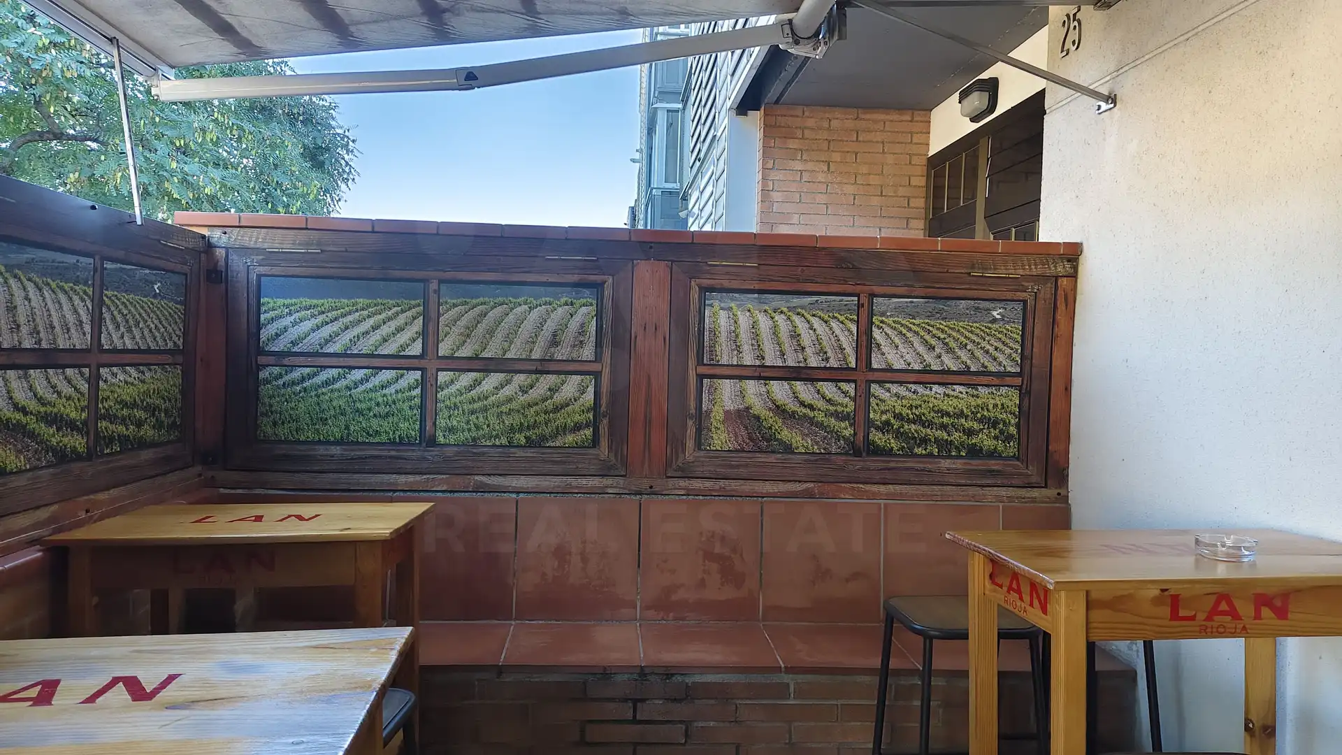 Commercial properties for sale in Calle ronda de la creu de pedra 25, 25, Vista Alegre
