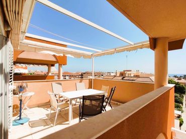 Attico con piscina in vendita a Carrer José Segrelles