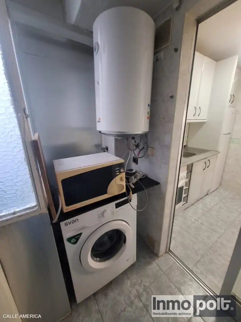 Kitchen of Flat for sale in Móstoles  with Oven and Balcony