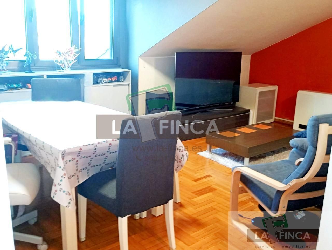 Wohnzimmer von Dachboden zum verkauf in Llanera mit Heizung, Terrasse und Abstellraum