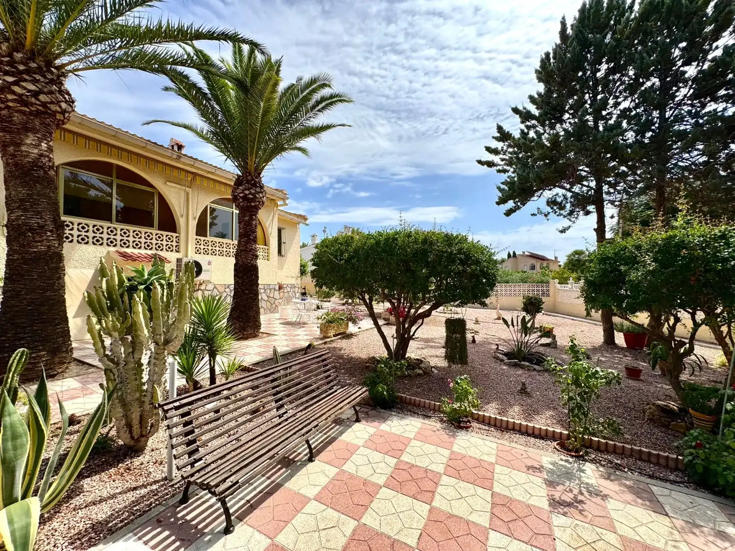 Außenansicht von Haus oder Chalet zur Miete in Rojales mit Klimaanlage, Heizung und Privatgarten