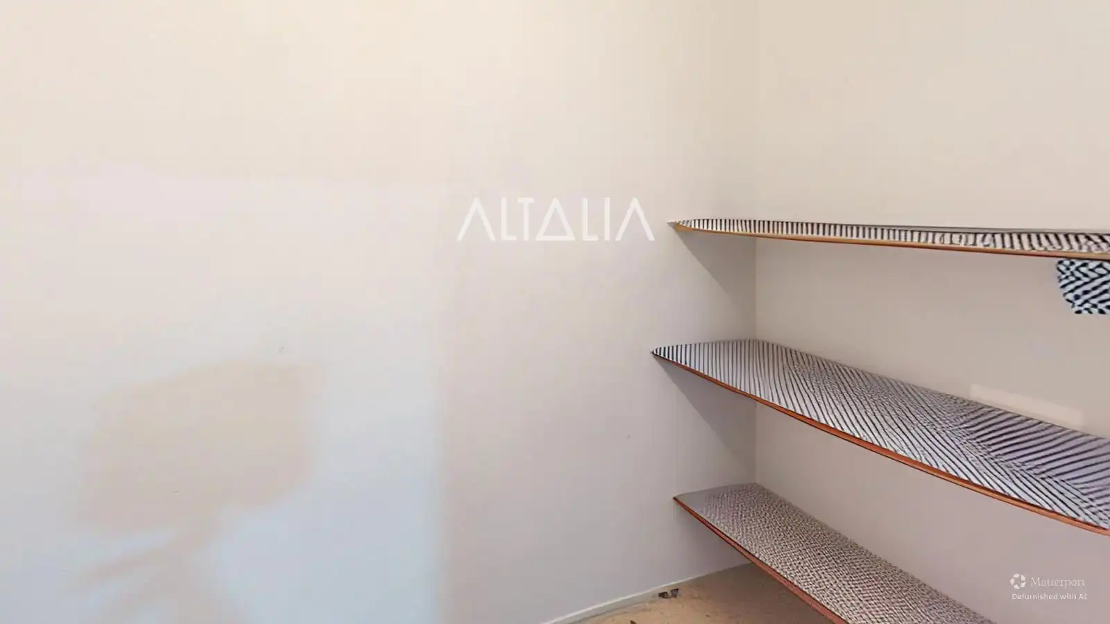 Habitación de Piso en venta en Carboneras de Guadazaón con Terraza y Trastero