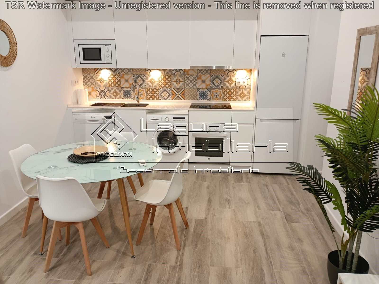 Kitchen of Flat for sale in  Cádiz Capital  with Air Conditioner, Heating and Furnished