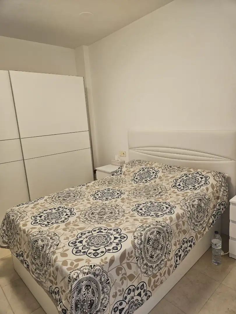 Habitación de Piso en venta en Roquetas de Mar con Amueblado
