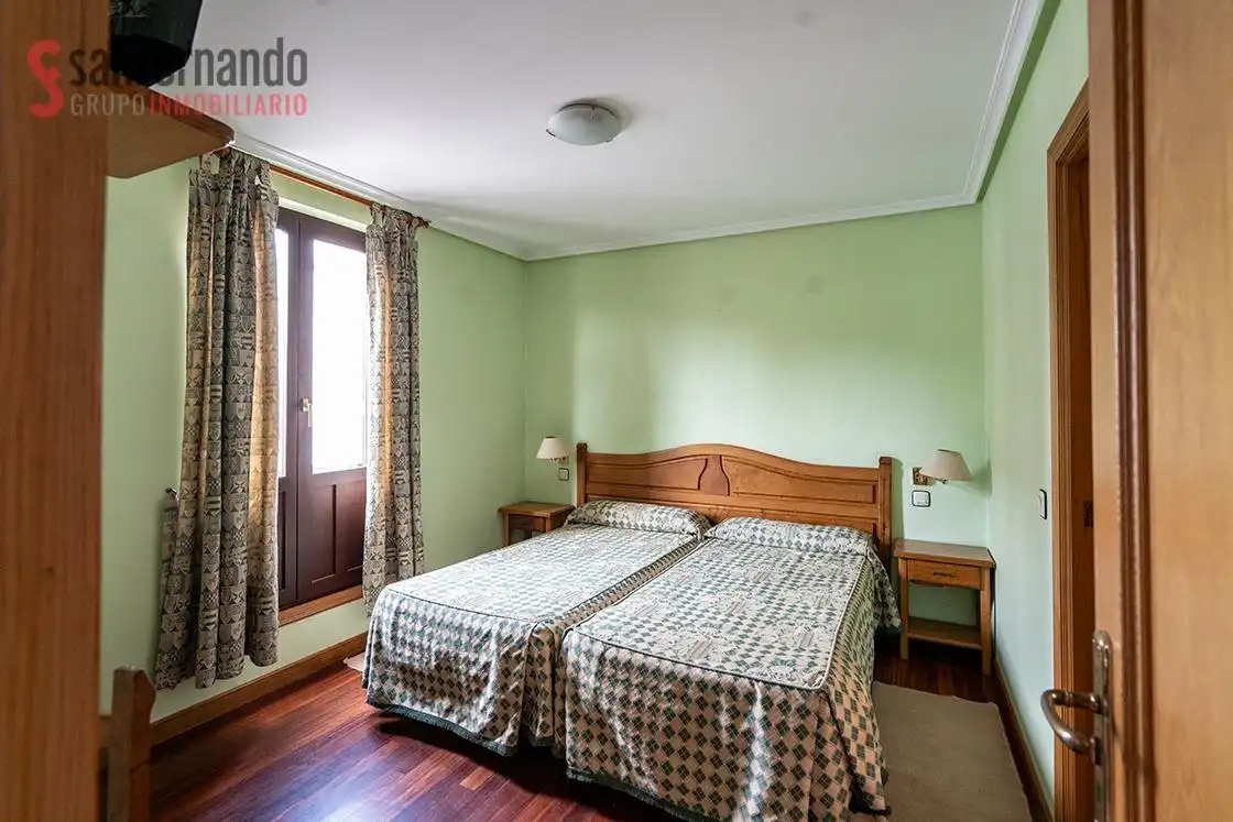 Habitación de Casa o chalet en venta en Reocín con Aire acondicionado y Calefacción