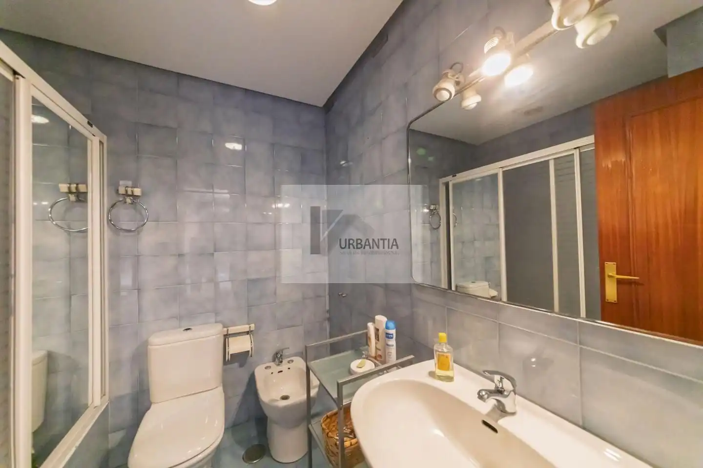 Baño de Piso en venta en  Pamplona / Iruña con Calefacción, Parquet y Terraza
