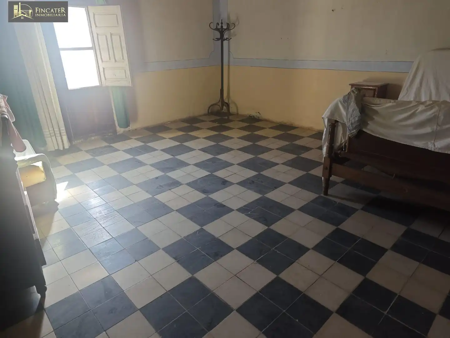 Country homes for sale in Cella