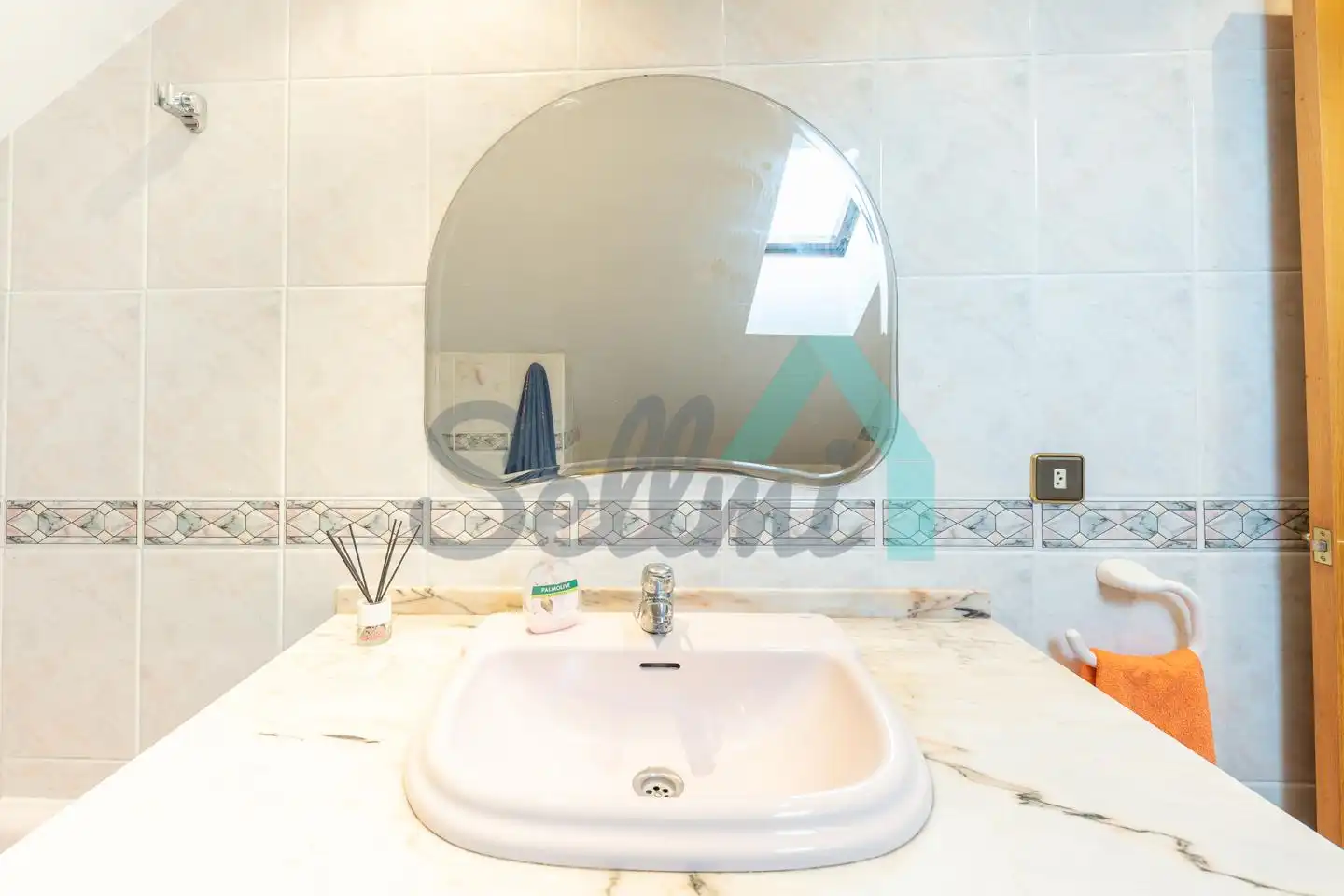 Baño de Casa adosada en venta en El Franco  con Calefacción, Jardín privado y Parquet