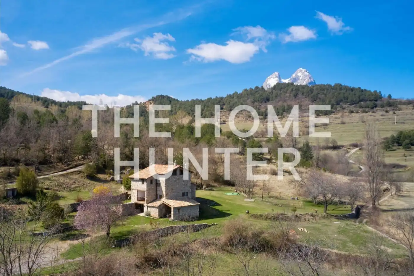 Vista exterior de Casa o xalet en venda en Saldes amb Calefacció, Jardí privat i Terrassa