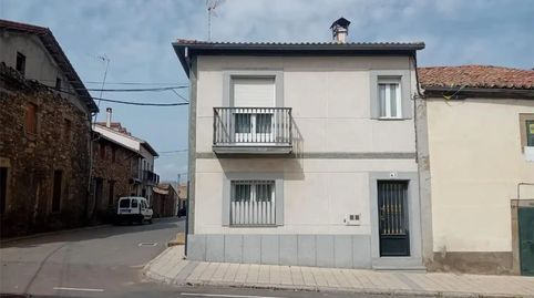 Foto 2 de Pis en venda a Calle Mayor, 63, La Horcajada , Ávila