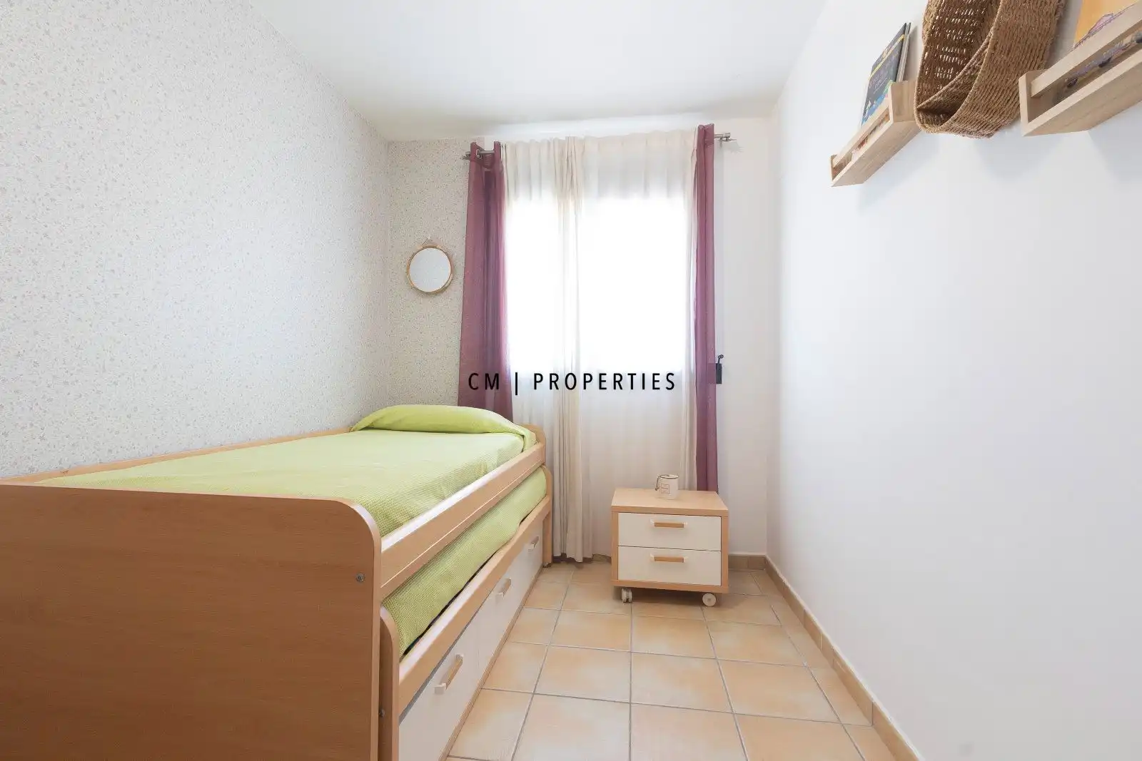 Schlafzimmer von Dachboden zur Miete in Canet d'En Berenguer mit Klimaanlage, Heizung und Terrasse