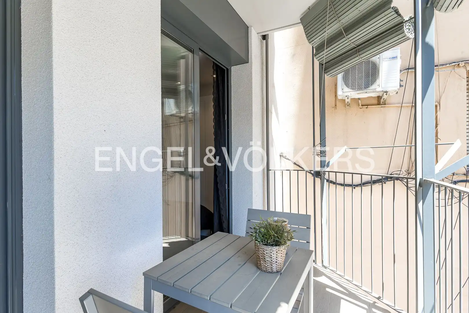 Balcony of Duplexes for sale in Barcelona  with Air Conditioner, Heating and Terrace