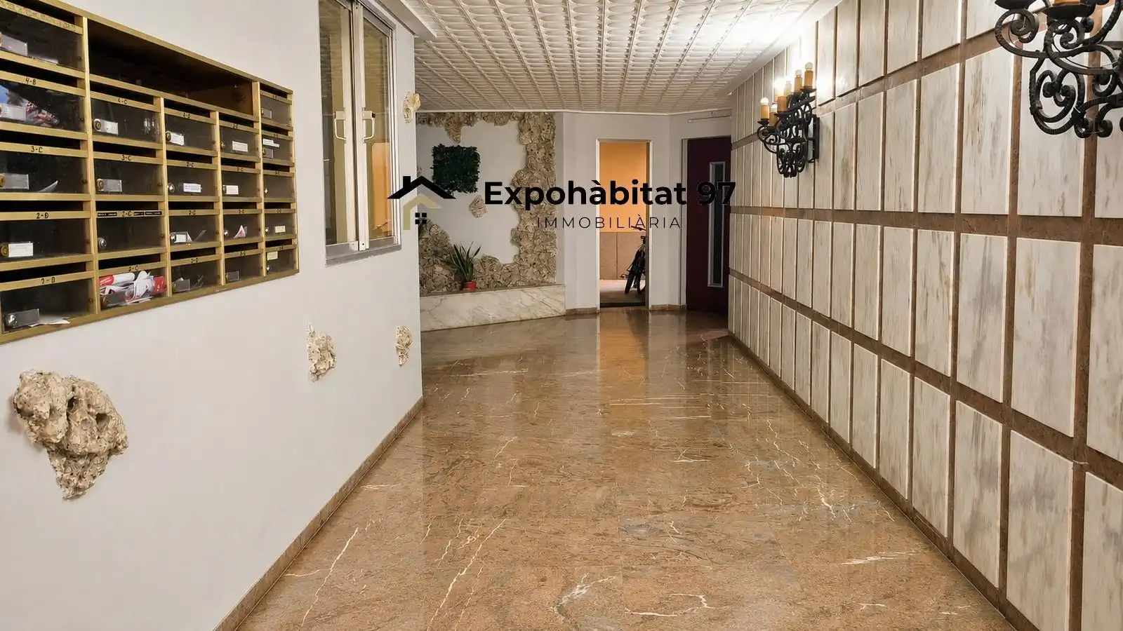 Apartament amb ascensor en venda a Carrer CARLES RIBA 5, imagen 25