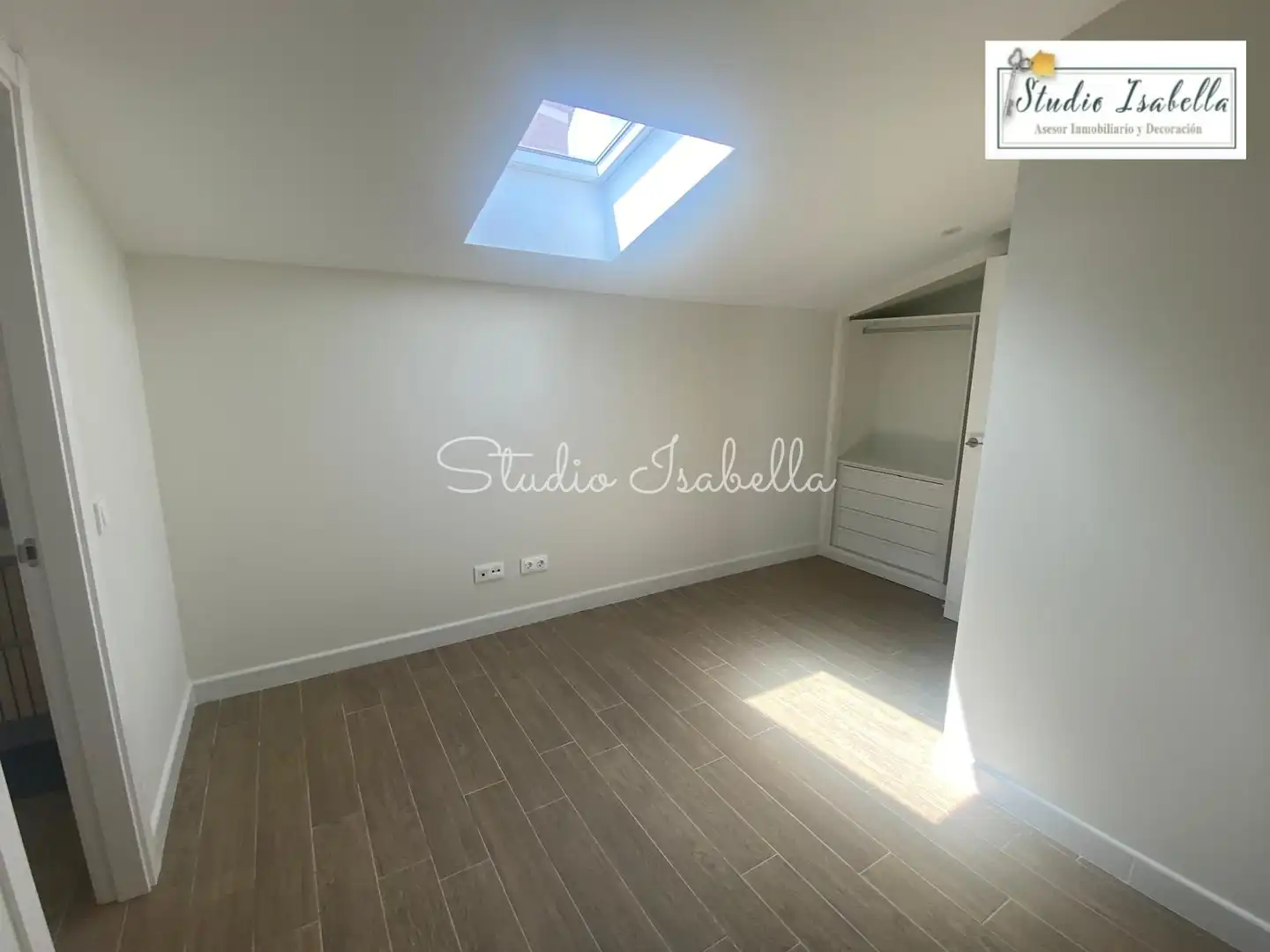 Habitación de Dúplex de alquiler en Toledo con Aire acondicionado, Calefacción y Terraza