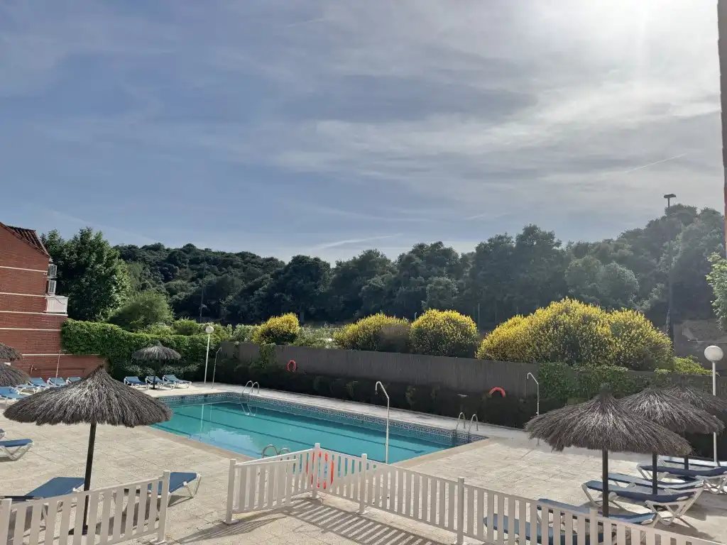 Piscina de Casa adosada en venda en Club de Campo
