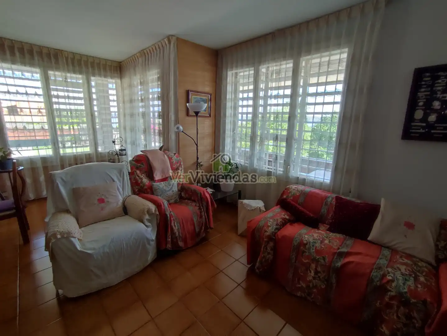 Houses for sale in Ronda Montmany, 36, Pallejà