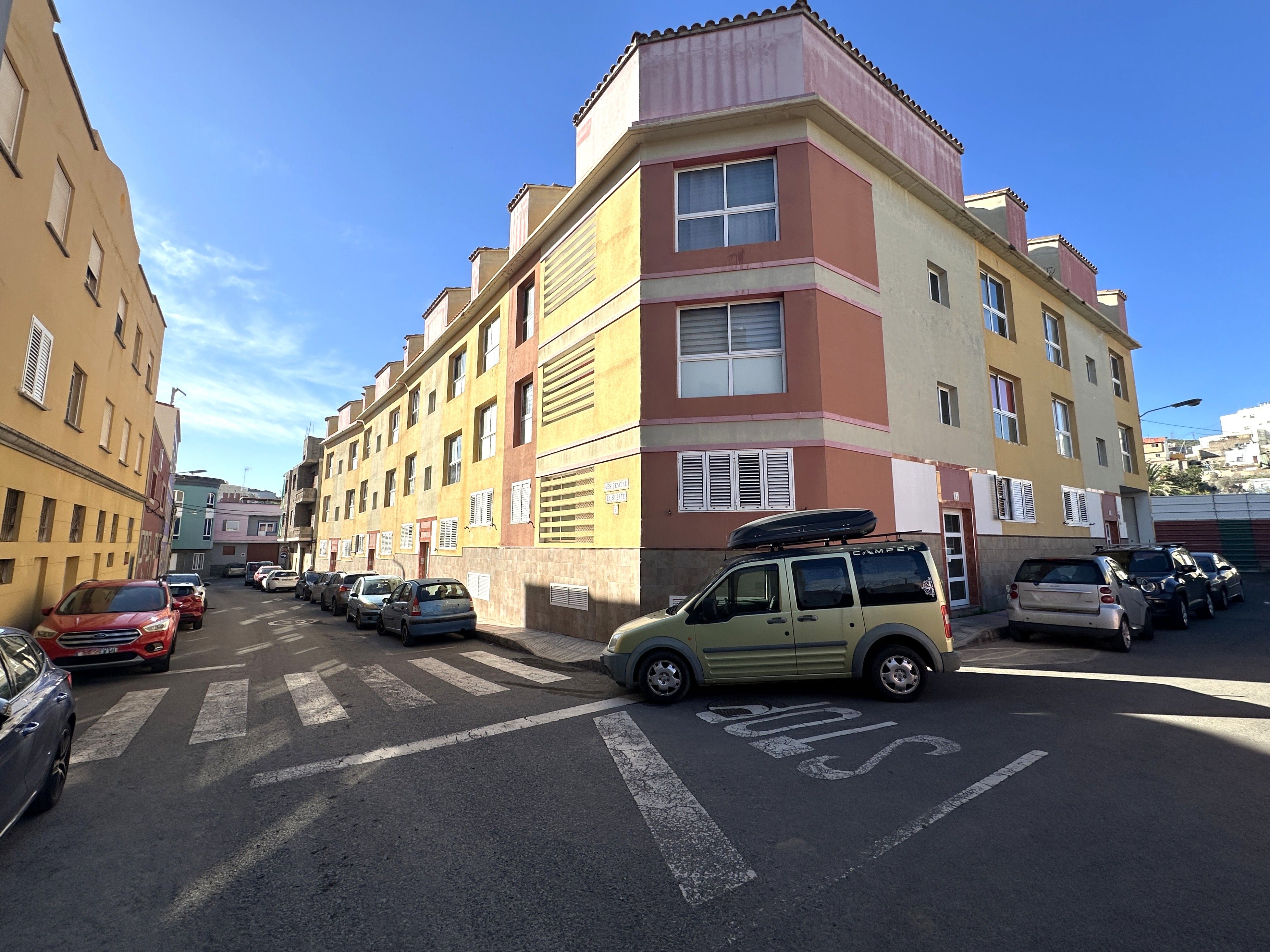 Wohnung zum Verkauf in Barcelona, Jinamar