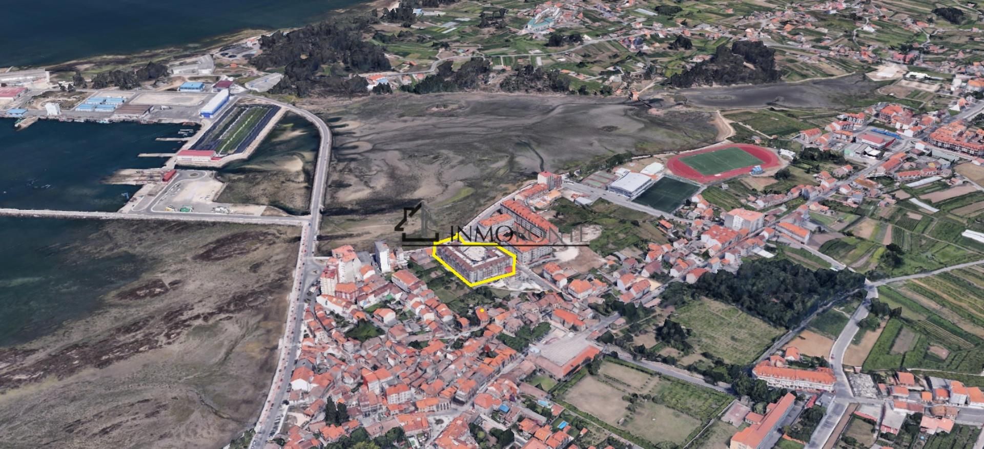 Flat for sale in Cambados
