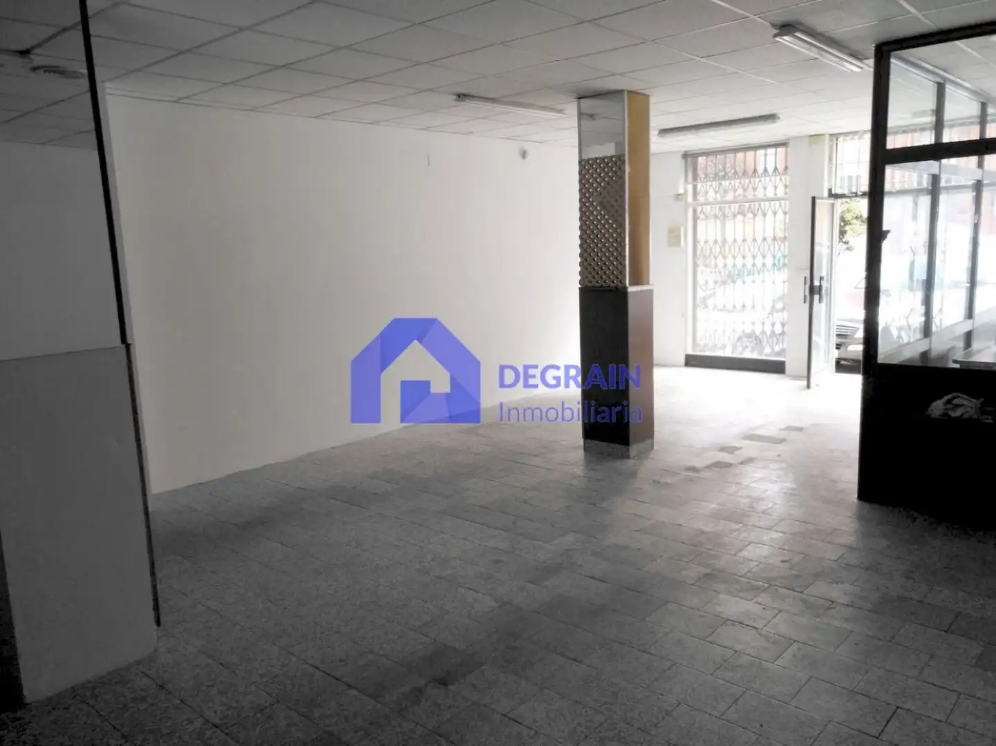Local de lloguer en Sur