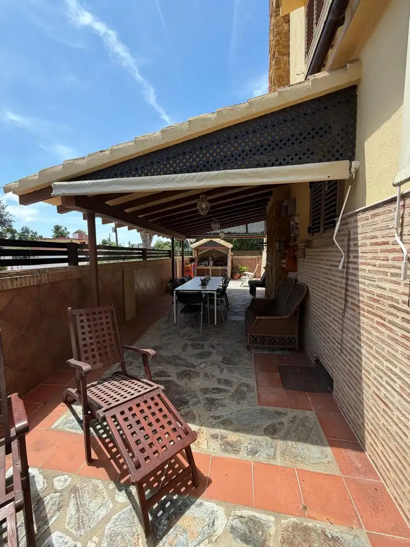 Terrassa de Casa o xalet de lloguer en Sagunto / Sagunt amb Aire condicionat, Jardí privat i Terrassa