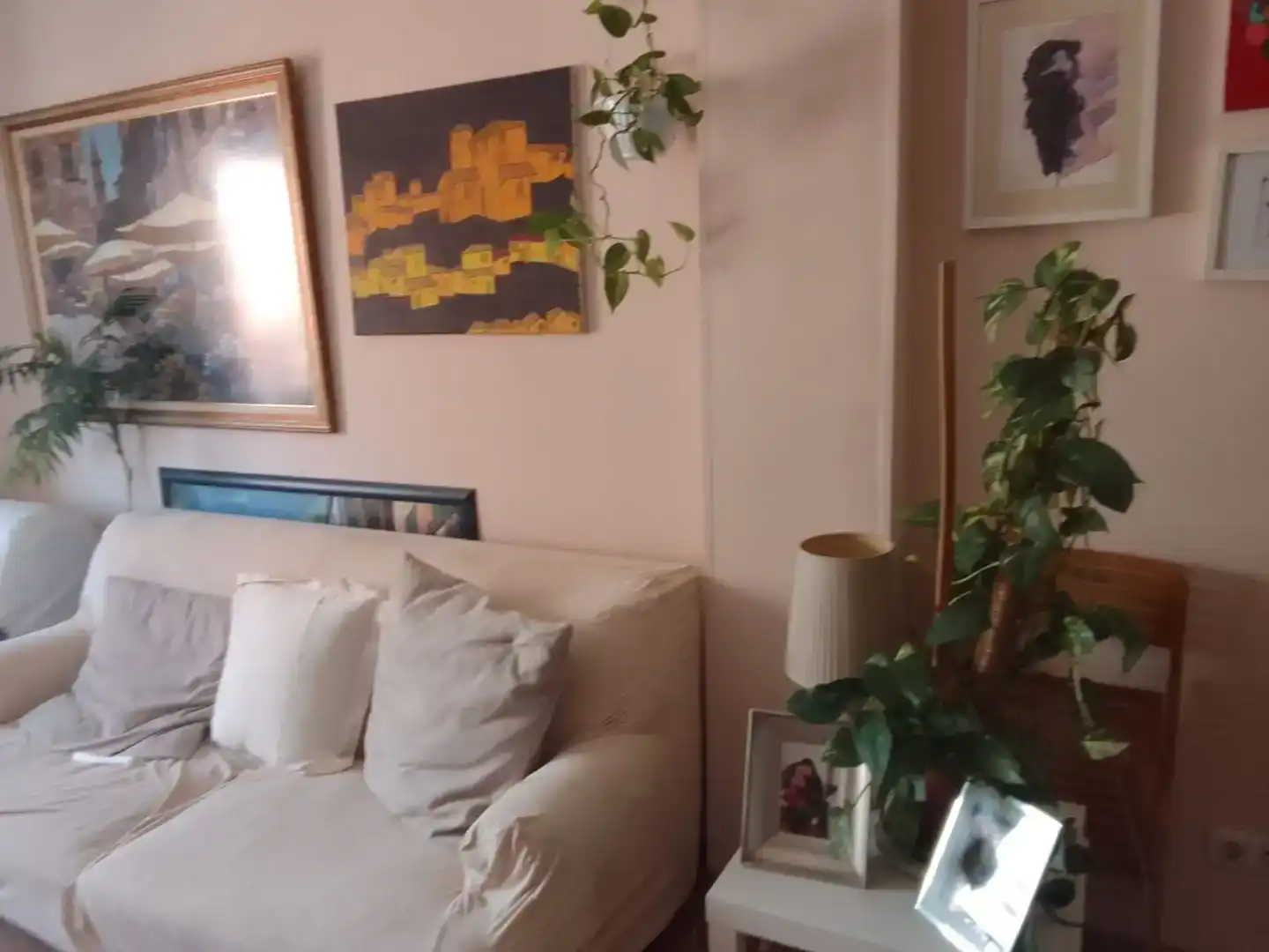 Sala de estar de Piso en venta en  Madrid Capital